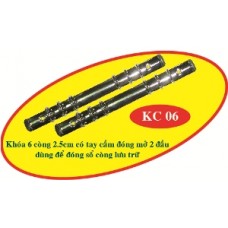 Khóa 6 còng