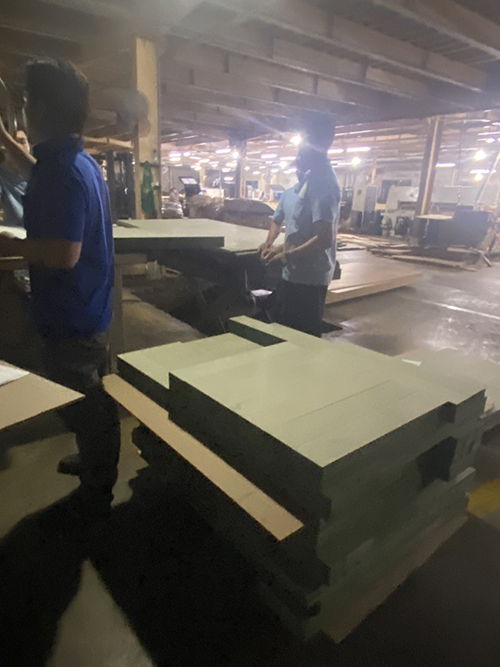 Khu vực cắt ván