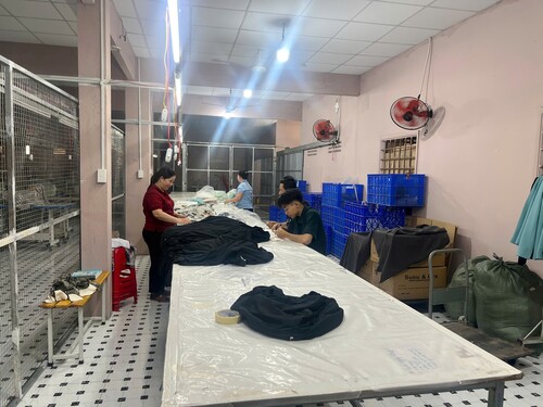 Khu vực kiểm tra đóng gói