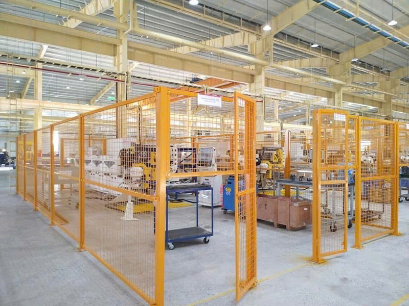 Khung vách ngăn nhà xưởng, khung ngăn sân bóng Pickerball