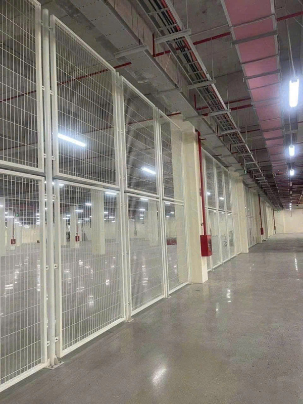Khung vách ngăn nhà xưởng, khung ngăn sân bóng Pickerball