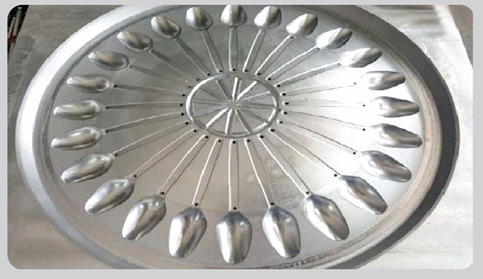 Khuôn muỗng nhựa trong ngành thực phẩm
