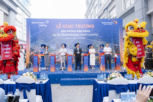 Tổ chức lễ khành thành văn phòng