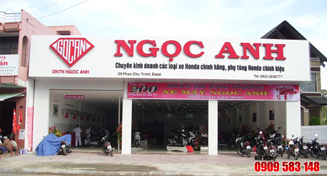 Bảng hiệu cửa hàng