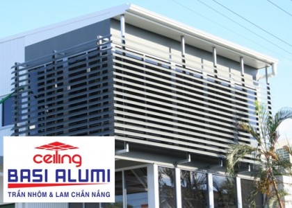 Lam chắn nắng 132S
