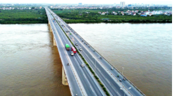 Lan can cầu Thanh Trì