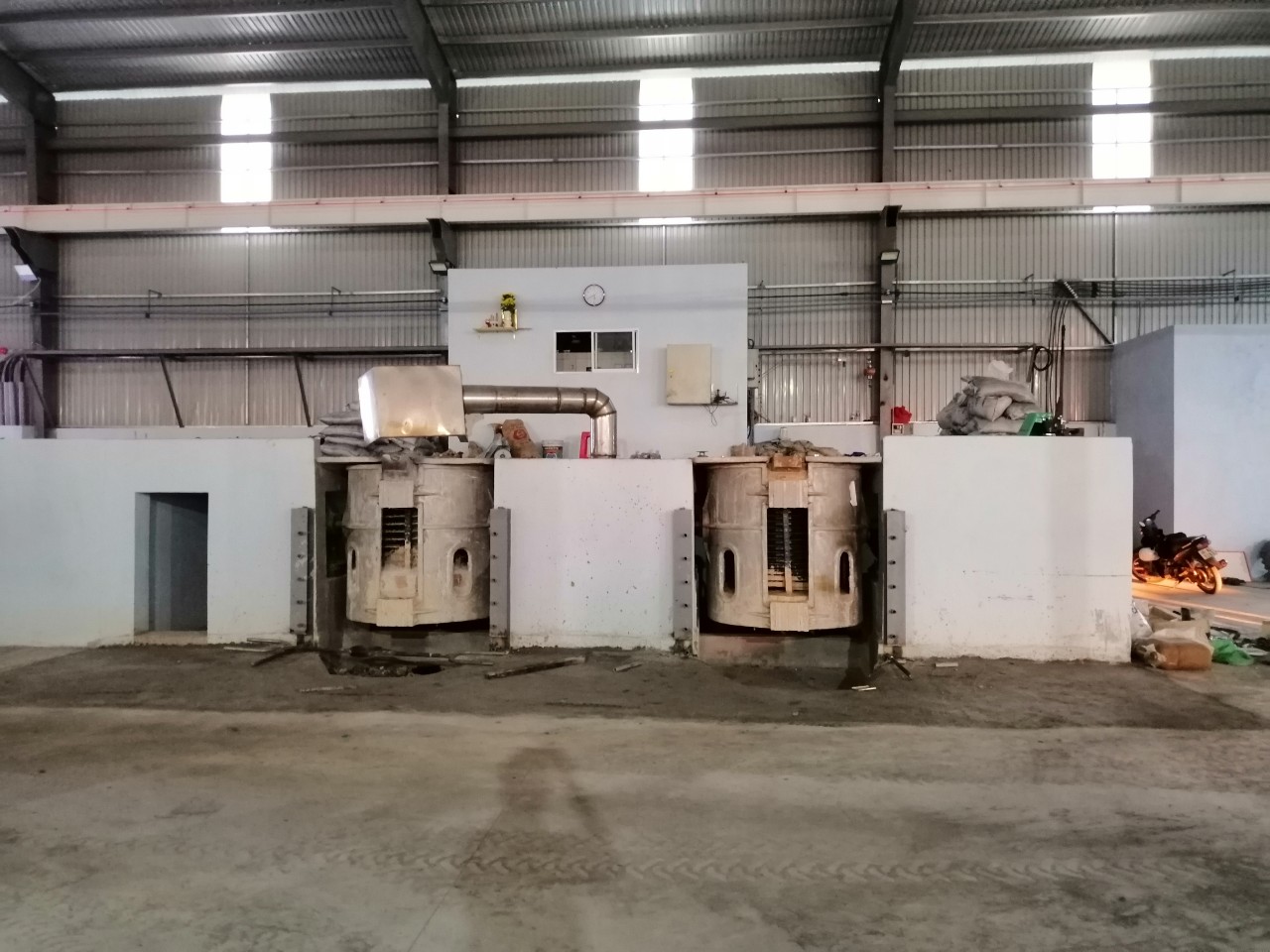 Lắp Đặt Lò Trung Tần 1500kg