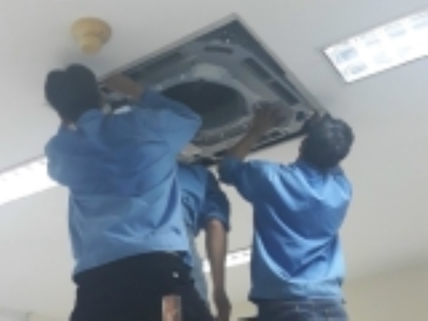 Lắp đặt máy lạnh âm trần
