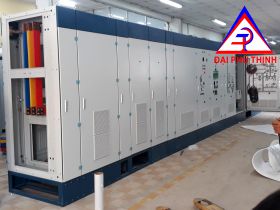 Lắp đặt tủ điện cho dây chuyền