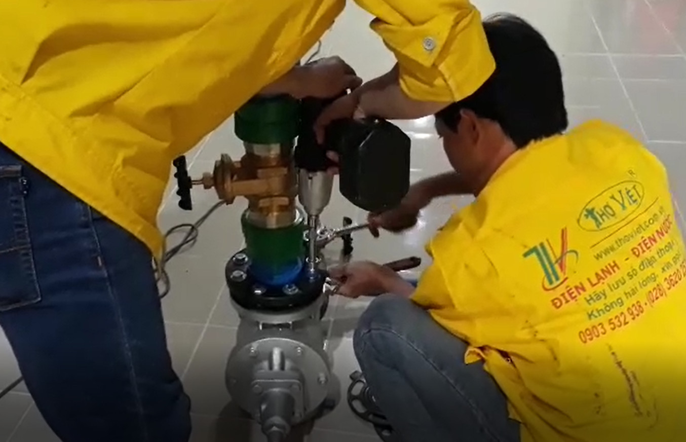 Lắp đặt hệ thống điện nước công nghiệp