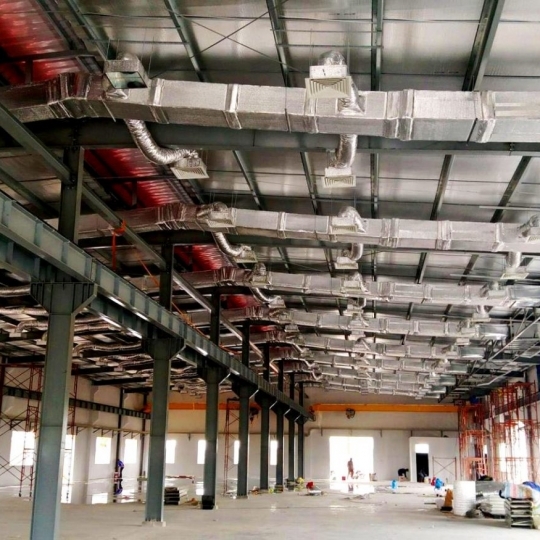 Lắp đặt hệ thống điều hòa không khí cho nhà xưởng