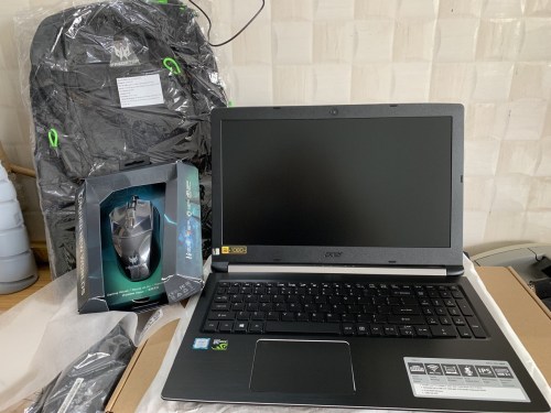 Laptop