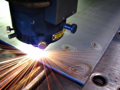 Cắt laser
