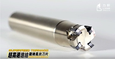Lưỡi cắt vòi rồng