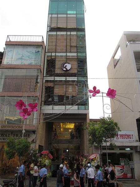 Lễ khai trương Shop Nightingale Mỹ Tâm