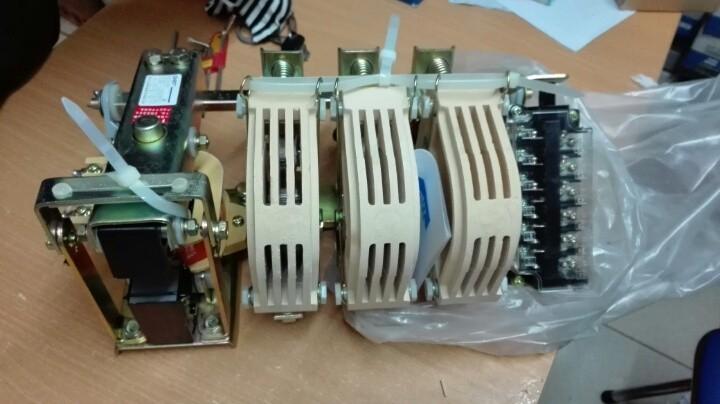 Contactor CJ12