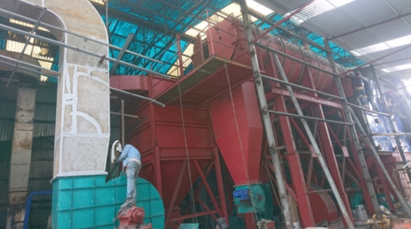 Lò hơi đốt trấu rời