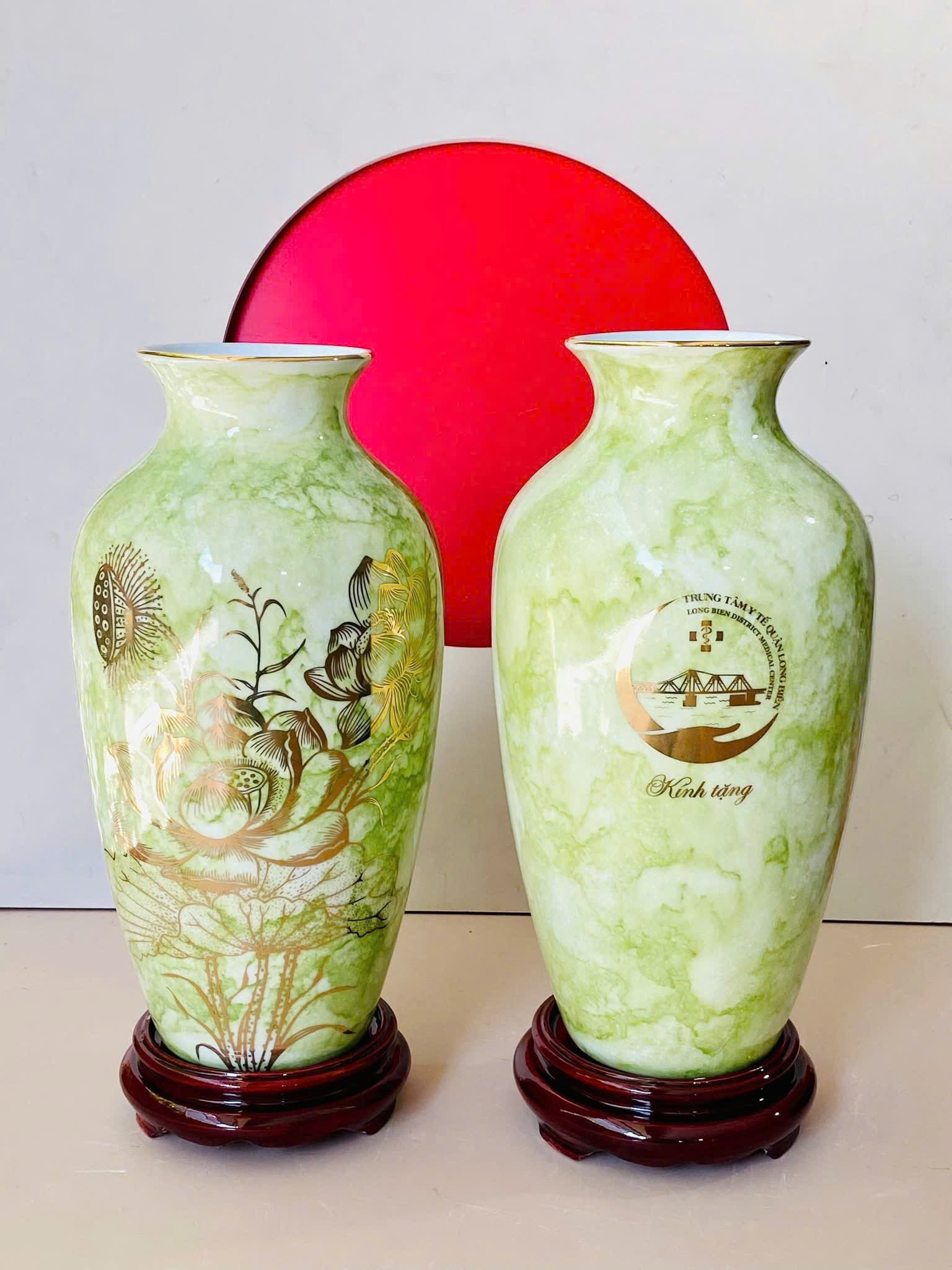 Lọ hoa gốm sứ