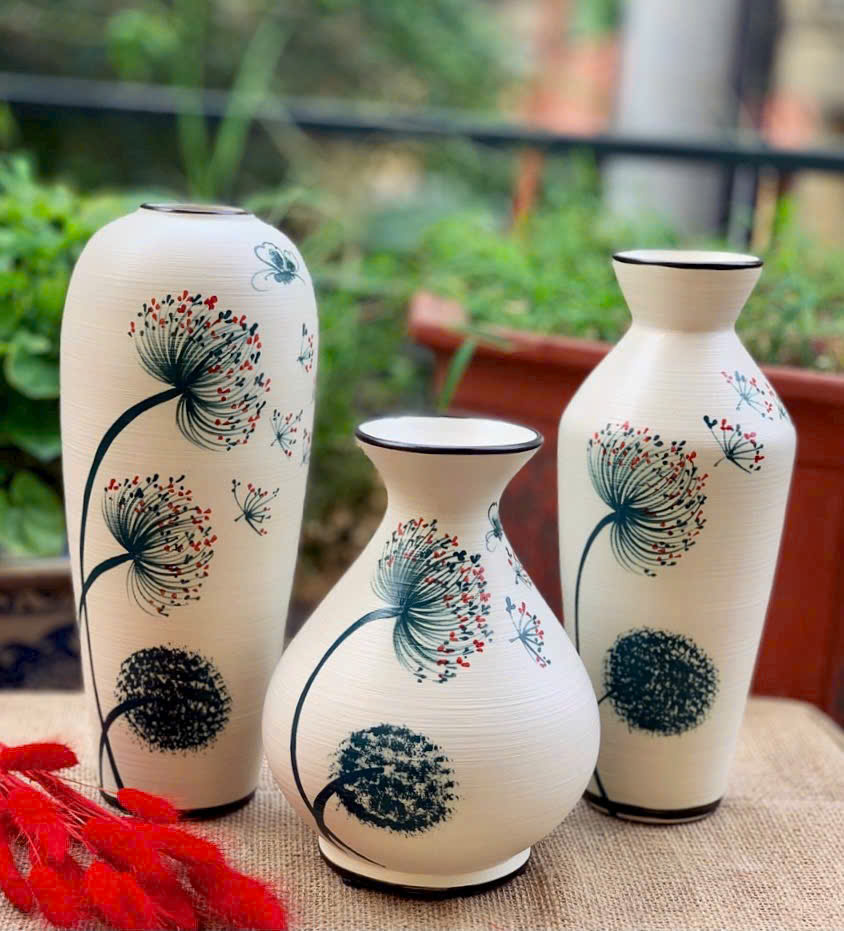 Lọ hoa gốm sứ