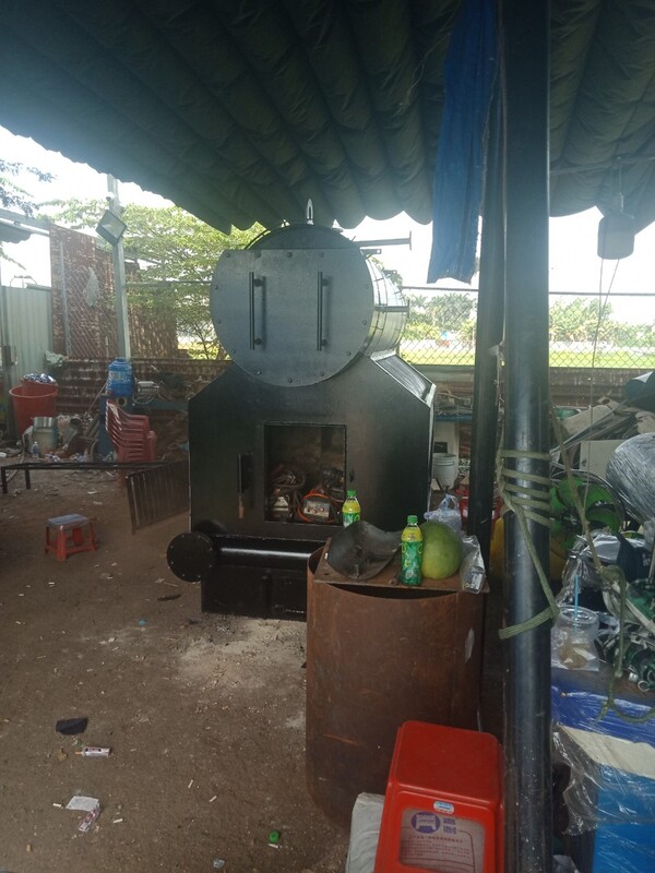 Lò hơi đốt củi
