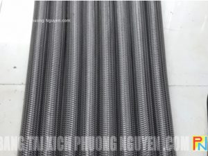 Lưới băng tải inox