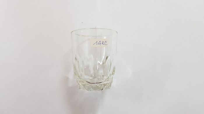 Ly cốc thủy tinh