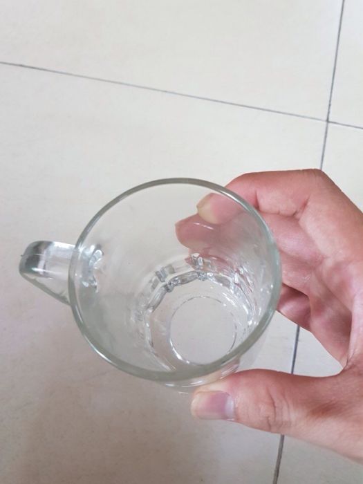Ly cốc thủy tinh