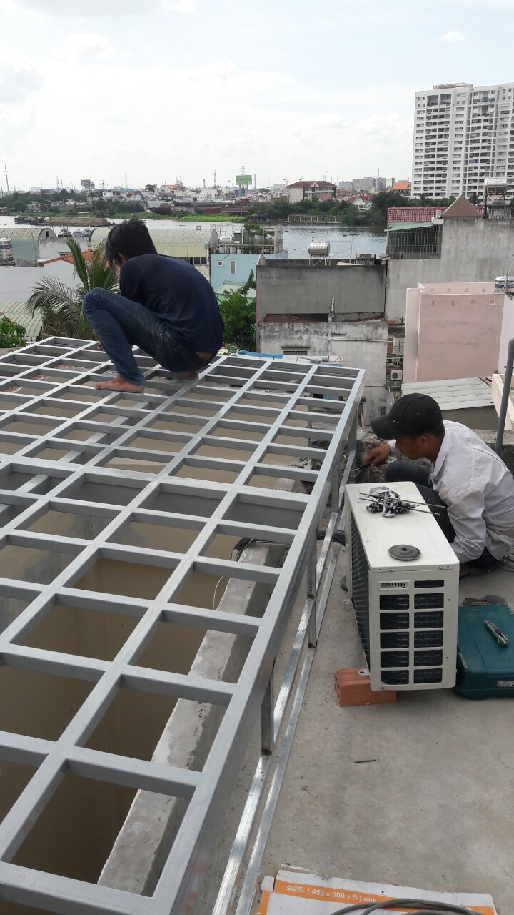 Lắp dựng, tháo dỡ mái che
