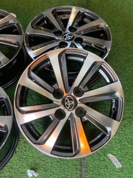 Mâm đúc hợp kim nhôm 14 inch lắp cho Toyota, Vios.,,
