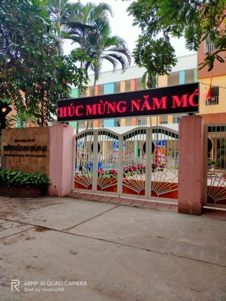 Hộp đèn quảng cáo