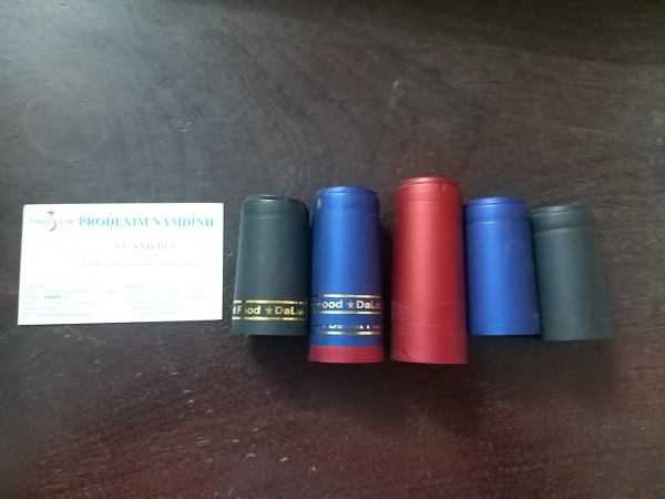 Màng co nắp chai rượu vang