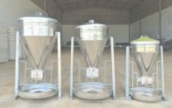 Máng ăn tự động cho lợn
