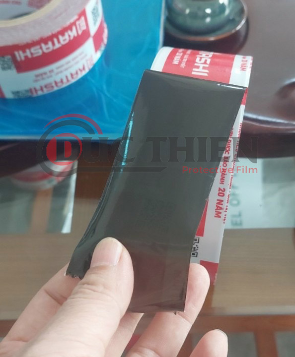 Màng dán bảo vệ trong gia công cơ khí