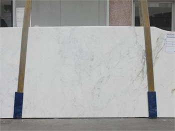 Calacatta Carrara
