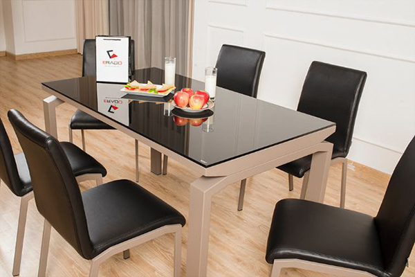 Mặt bàn kính cường lực