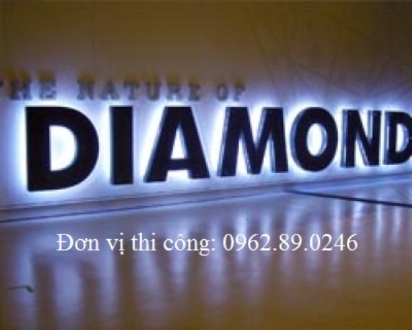 Chữ nổiinox hắt sáng dạ chân