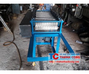 Máy cán dài khô mực