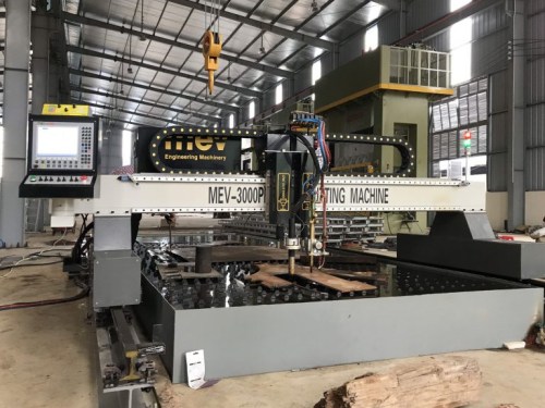 Máy cắt CNC 3000Pro MEV