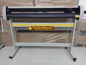Máy cắt decal