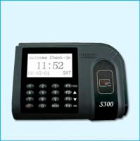 Máy chấm công dùng thẻ cảm ứng S-300