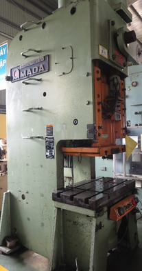 Máy dập 100T