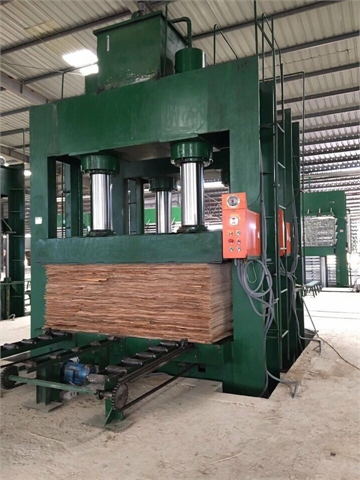 Máy ép nguội từ trên xuống