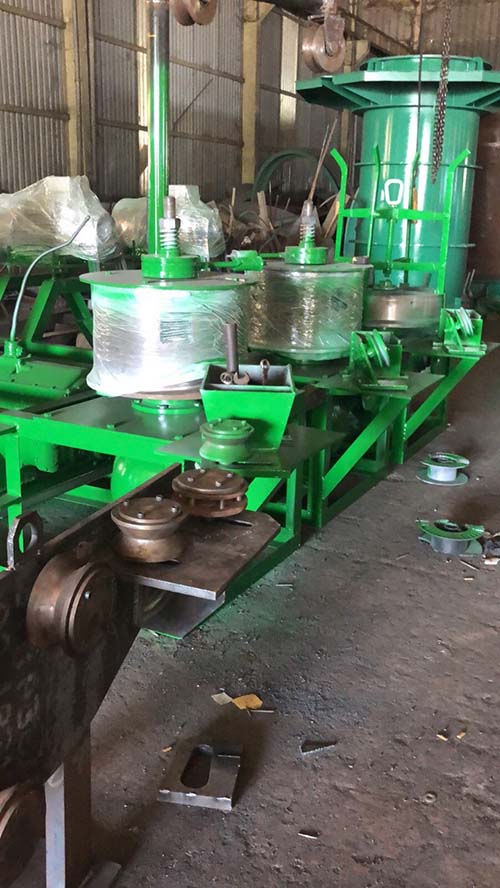 Máy kéo thép liên hoàn 3 đầu kéo