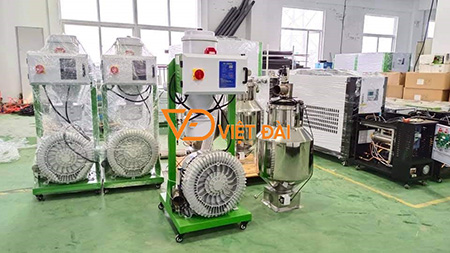 Máy hút hạt nhựa kèm phễu