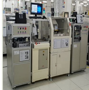 Máy khắc laser tự động đảo mặt