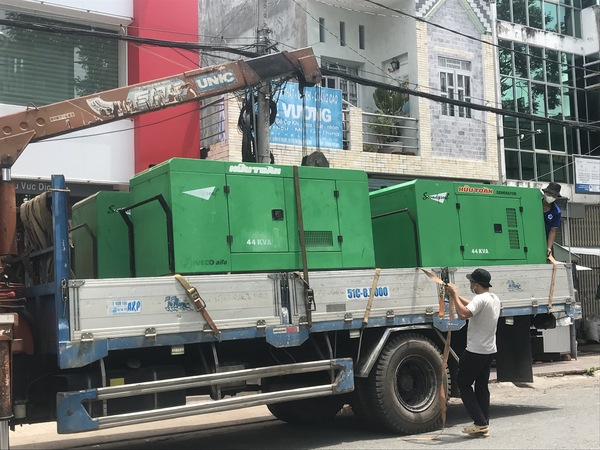 Máy phát điện công nghiệp