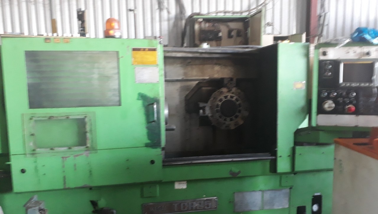 Máy phay CNC CKD MC5101.