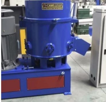 Máy vò nhựa VD500L