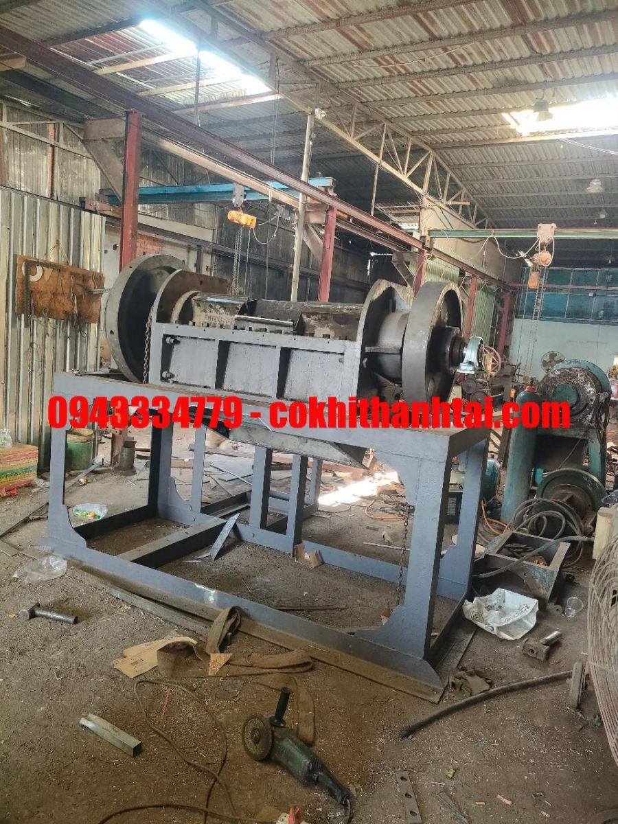 Máy băm nhựa 1m2