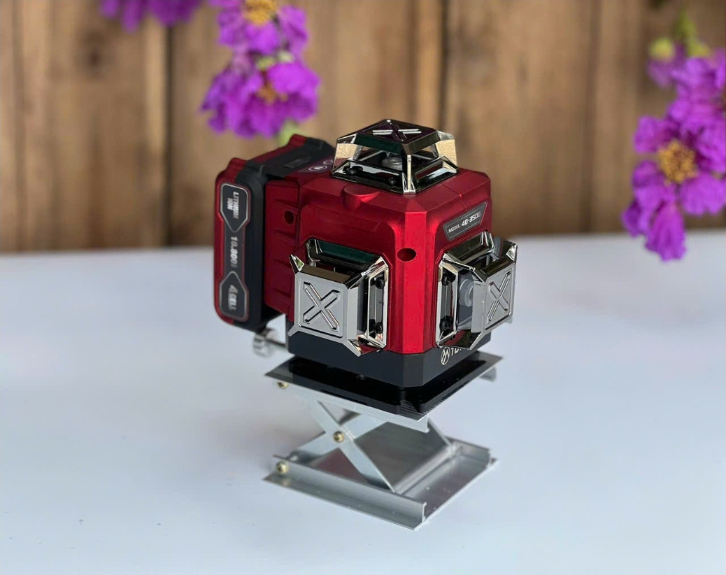Máy cân bằng Laser 12 tia Toyama